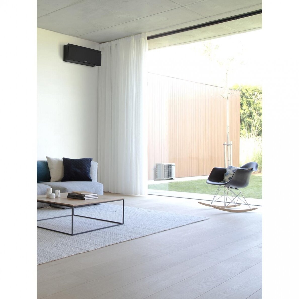 Daikin Emura melns gaisa kondicionieris FTXJ25AB9 komplektā āra bloks RXJ25A9 5 Daikin Emura melns gaisa kondicionieris FTXJ25AB9 komplektā āra bloks RXJ25A9 5